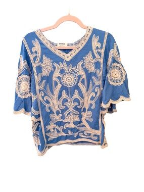 Kindred Blue Embroidered V‑Neck Peasant Blouse